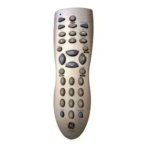GE 24912 (RC24912-E) Universal Remote Control For 3 Devices pre owned